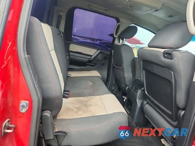 Zdjęcie 10 z 12 samochodu: 2012 NISSAN TITAN SV VIN:1N6AA0EC7CN329819 - miniatura