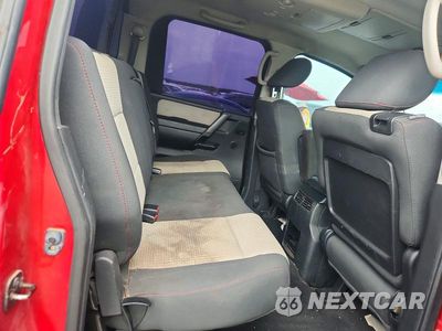Zdjęcie 10 z 12 samochodu: 2012 NISSAN TITAN SV VIN:1N6AA0EC7CN329819 - miniatura