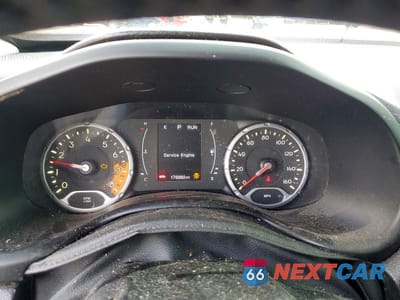 Zdjęcie 9 z 13 samochodu: 2017 JEEP RENEGADE LATITUDE VIN:ZACCJABB1HPG64800 - miniatura