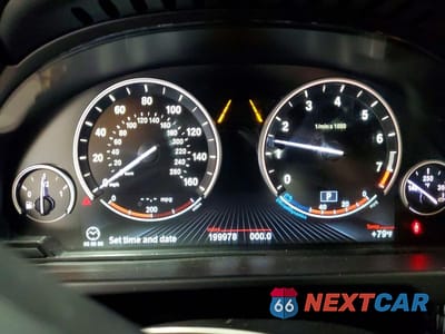Zdjęcie 9 z 13 samochodu: 2016 BMW X5 XDRIVE50I VIN:5UXKR6C54G0J82643 - miniatura