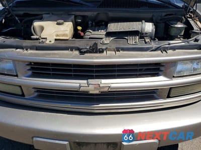 Zdjęcie 12 z 14 samochodu: 2002 CHEVROLET EXPRESS G1500 VIN:1GBFG65R121102649 - miniatura