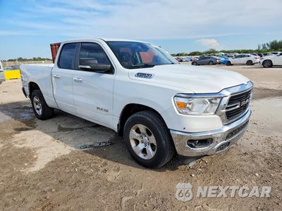 Czwarte zdjęcie samochodu z boku: 2020 RAM 1500 BIG HORN/LONE STAR VIN:1C6RREBT7LN274876 - miniatura