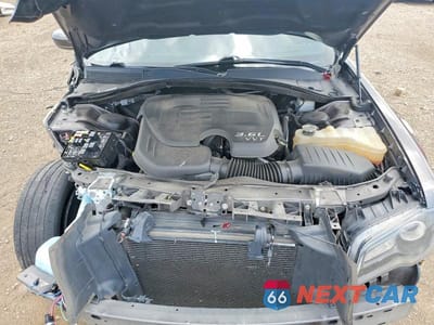 Zdjęcie 11 z 12 samochodu: 2023 CHRYSLER 300 S VIN:2C3CCABG5PH585267 - miniatura