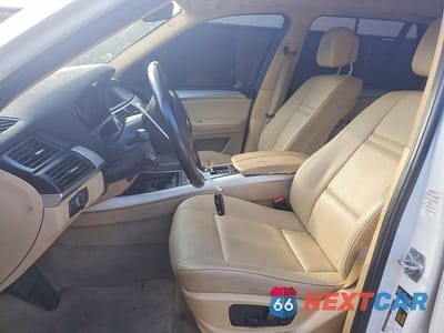 Zdjęcie 7 z 13 samochodu: 2013 BMW X5 XDRIVE35I VIN:5UXZV4C57D0E06081 - miniatura