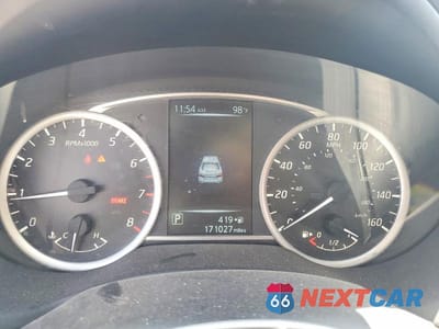 Zdjęcie 9 z 12 samochodu: 2017 NISSAN SENTRA SV VIN:3N1AB7AP8HY277860 - miniatura