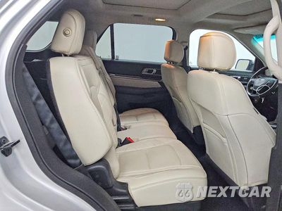 Zdjęcie 11 z 13 samochodu: 2017 FORD EXPLORER PLATINUM VIN:1FM5K8HT1HGC05855 - miniatura