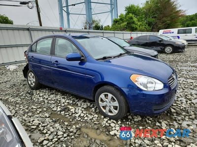 Czwarte zdjęcie samochodu z boku: 2010 HYUNDAI ACCENT GLS VIN:KMHCN4AC8AU444117 - miniatura