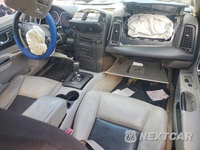 Zdjęcie 8 z 12 samochodu: 2006 CADILLAC CTS VIN:1G6DM57T360100379 - miniatura