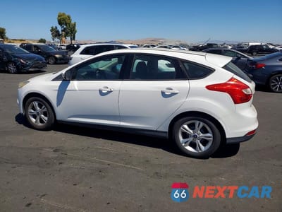 Drugie zdjęcie samochodu z przodu: 2014 FORD FOCUS SE VIN:1FADP3K2XEL185781 - miniatura