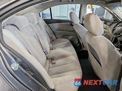 Zdjęcie 10 z 12 samochodu: 2009 KIA OPTIMA LX VIN:KNAGE228595293969 - miniatura