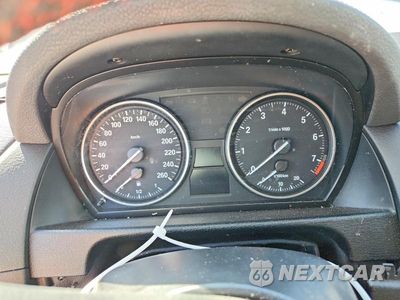 Zdjęcie 9 z 13 samochodu: 2015 BMW X1 XDRIVE28I VIN:WBAVL1C56FVY37290 - miniatura