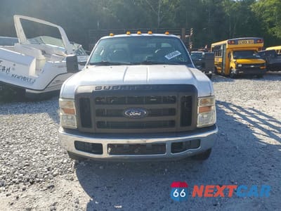 Piąte zdjęcie samochodu w środku: 2008 FORD F-350 SD FLATBED ** R & D * CLN TITLE * PRI FLEET ** VIN:1FDWF36558EC89173 - miniatura