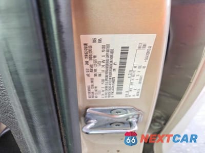 Zdjęcie 12 z 12 samochodu: 2018 FORD ESCAPE SE VIN:1FMCU9GD8JUA66378 - miniatura
