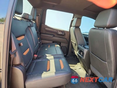 Zdjęcie 10 z 12 samochodu: 2022 GMC SIERRA K1500 AT4 VIN:1GTPUEEL4NZ609176 - miniatura