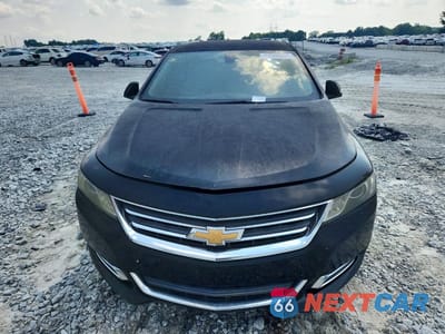 Piąte zdjęcie samochodu w środku: 2017 CHEVROLET IMPALA LT VIN:1G1105S30HU117695 - miniatura