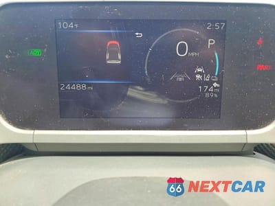 Zdjęcie 9 z 13 samochodu: 2024 TOYOTA BZ4X XLE VIN:JTMABACA0RA077645 - miniatura