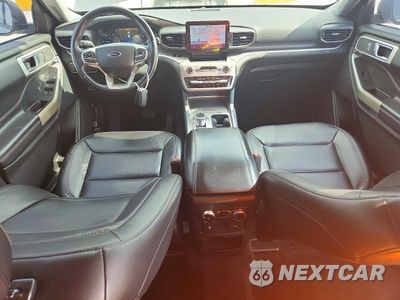 Zdjęcie 8 z 13 samochodu: 2021 FORD EXPLORER XLT VIN:1FMSK7DH4MGA22667 - miniatura