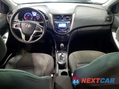 Zdjęcie 8 z 12 samochodu: 2012 HYUNDAI ACCENT SE VIN:KMHCU5AE9CU025285 - miniatura