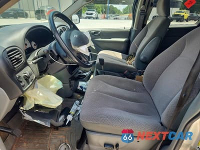 Zdjęcie 7 z 13 samochodu: 2006 DODGE GRAND CARAVAN SXT VIN:2D4GP44L36R914914 - miniatura