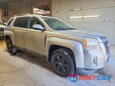 Czwarte zdjęcie samochodu z boku: 2014 GMC TERRAIN SLE VIN:2GKALREK0E6151806 - miniatura