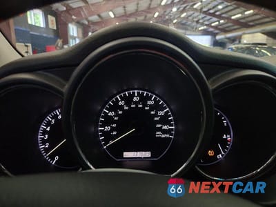 Zdjęcie 9 z 13 samochodu: 2007 LEXUS RX 350 VIN:2T2HK31U67C020653 - miniatura