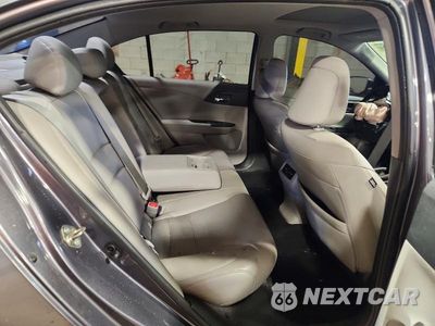 Zdjęcie 10 z 13 samochodu: 2017 HONDA ACCORD TOURING VIN:1HGCR3F90HA040418 - miniatura