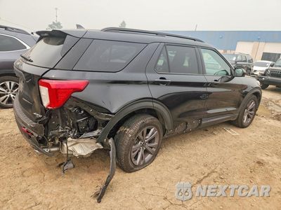 Trzecie zdjęcie samochodu z tyłu: 2022 FORD EXPLORER XLT VIN:1FMSK8DH5NGB54540 - miniatura
