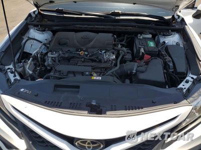 Zdjęcie 11 z 12 samochodu: 2021 TOYOTA CAMRY SE VIN:4T1G11AK5MU576162 - miniatura