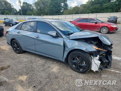 Czwarte zdjęcie samochodu z boku: 2022 HYUNDAI ELANTRA SEL VIN:KMHLM4AG3NU322082 - miniatura