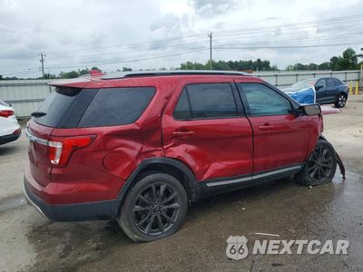 Trzecie zdjęcie samochodu z tyłu: 2017 FORD EXPLORER XLT VIN:1FM5K7D82HGD77324 - miniatura