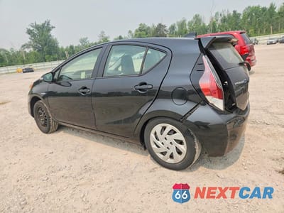 Drugie zdjęcie samochodu z przodu: 2015 TOYOTA PRIUS C ONE VIN:JTDKDTB32F1107043 - miniatura