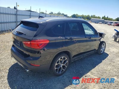 Trzecie zdjęcie samochodu z tyłu: 2021 BMW X1 XDRIVE28I VIN:WBXJG9C06M5S70538 - miniatura