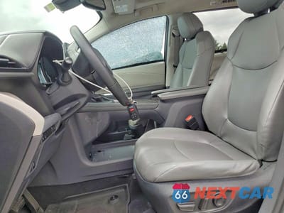 Zdjęcie 7 z 13 samochodu: 2022 TOYOTA SIENNA XLE VIN:5TDJRKECXNS125861 - miniatura