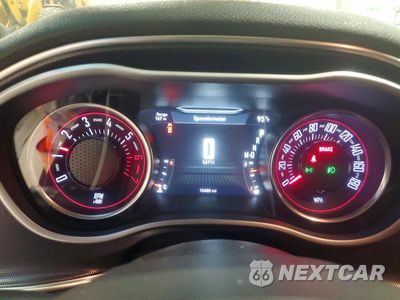 Zdjęcie 9 z 12 samochodu: 2016 DODGE CHALLENGER R/T SCAT PACK VIN:2C3CDZFJ2GH249044 - miniatura