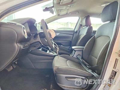 Zdjęcie 7 z 12 samochodu: 2020 KIA FORTE FE VIN:3KPF24AD4LE207872 - miniatura