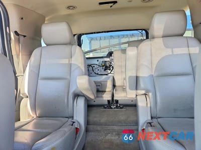 Zdjęcie 10 z 13 samochodu: 2011 GMC YUKON SLT VIN:1GKS2CE02BR247701 - miniatura