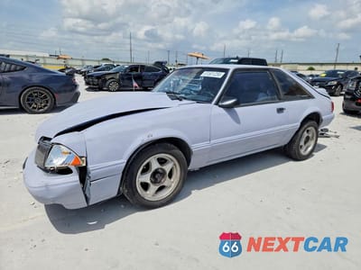 1989 FORD MUSTANG LX 1FABP41E4KF241023 - główne zdjęcie licytacji z USA - miniatura