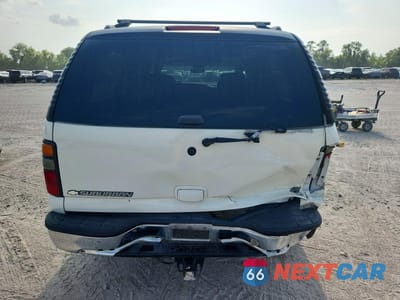 Zdjęcie 6 z 13 samochodu: 2006 CHEVROLET SUBURBAN C1500 VIN:1GNEC16Z26J101009 - miniatura