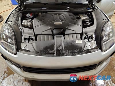 Zdjęcie 12 z 14 samochodu: 2019 PORSCHE CAYENNE VIN:WP1AA2AY1KDA03095 - miniatura
