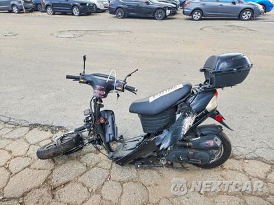 Trzecie zdjęcie samochodu z tyłu: 2025 OTHER YN50QT: YN150T; YN250? VIN:LL0TCAPHXSY316487 - miniatura