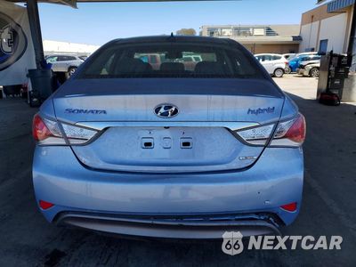 Zdjęcie 6 z 12 samochodu: 2013 HYUNDAI SONATA HYBRID VIN:KMHEC4A43DA071467 - miniatura