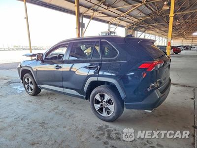 Drugie zdjęcie samochodu z przodu: 2022 TOYOTA RAV4 XLE VIN:2T3W1RFV2NC182593 - miniatura
