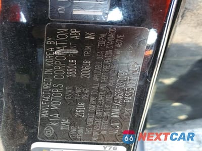 Zdjęcie 13 z 13 samochodu: 2015 KIA FORTE LX VIN:KNAFX4A63F5371095 - miniatura