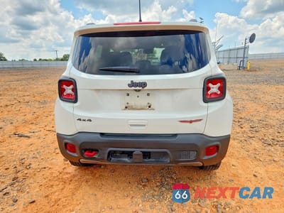 Zdjęcie 6 z 13 samochodu: 2020 JEEP RENEGADE TRAILHAWK VIN:ZACNJBC11LPL79542 - miniatura