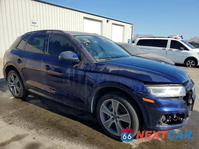 Czwarte zdjęcie samochodu z boku: 2020 AUDI Q5 PREMIUM PLUS VIN:WA1BNAFY0L2014013 - miniatura