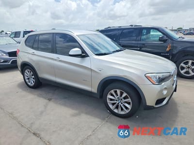 Czwarte zdjęcie samochodu z boku: 2017 BMW X3 XDRIVE28I VIN:5UXWX9C59H0T12393 - miniatura