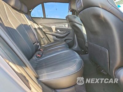 Zdjęcie 10 z 12 samochodu: 2018 MERCEDES-BENZ E 300 VIN:WDDZF4JB1JA319812 - miniatura