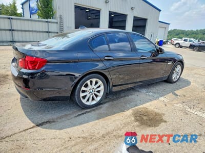 Trzecie zdjęcie samochodu z tyłu: 2011 BMW 528 I VIN:WBAFR1C50BC750171 - miniatura