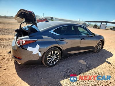 Trzecie zdjęcie samochodu z tyłu: 2025 LEXUS ES 350 BASE VIN:58ACZ1B17SU198901 - miniatura