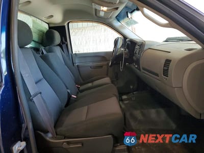 Zdjęcie 10 z 12 samochodu: 2011 CHEVROLET SILVERADO K1500 VIN:1GCNKPEA4BZ462425 - miniatura